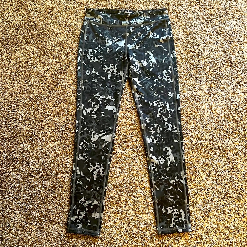 Old Navy Active Go Dry workout pants